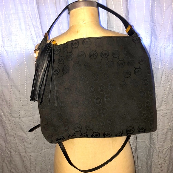 Michael Kors Handbags - Michael Kors black Bag